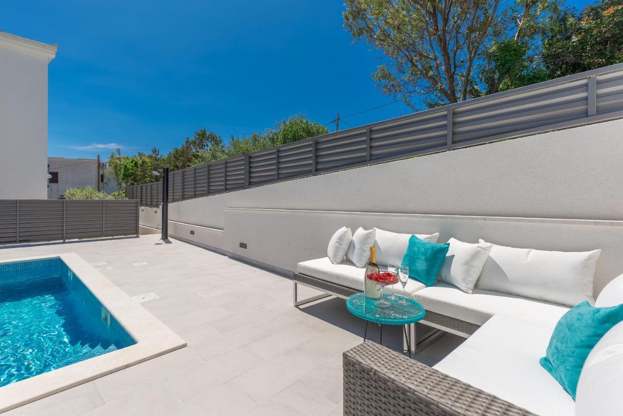 Villa Miholina - With Heated Swimming Pool Trogir Kültér fotó